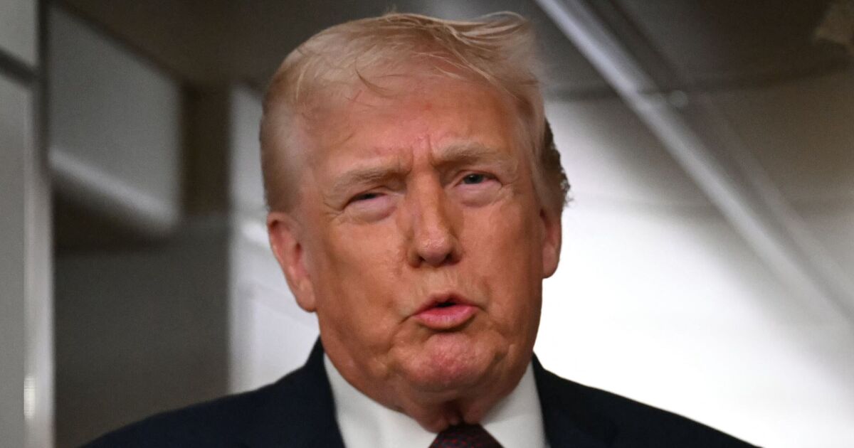 Golden Globes savage Trump digs – including | TV Shows