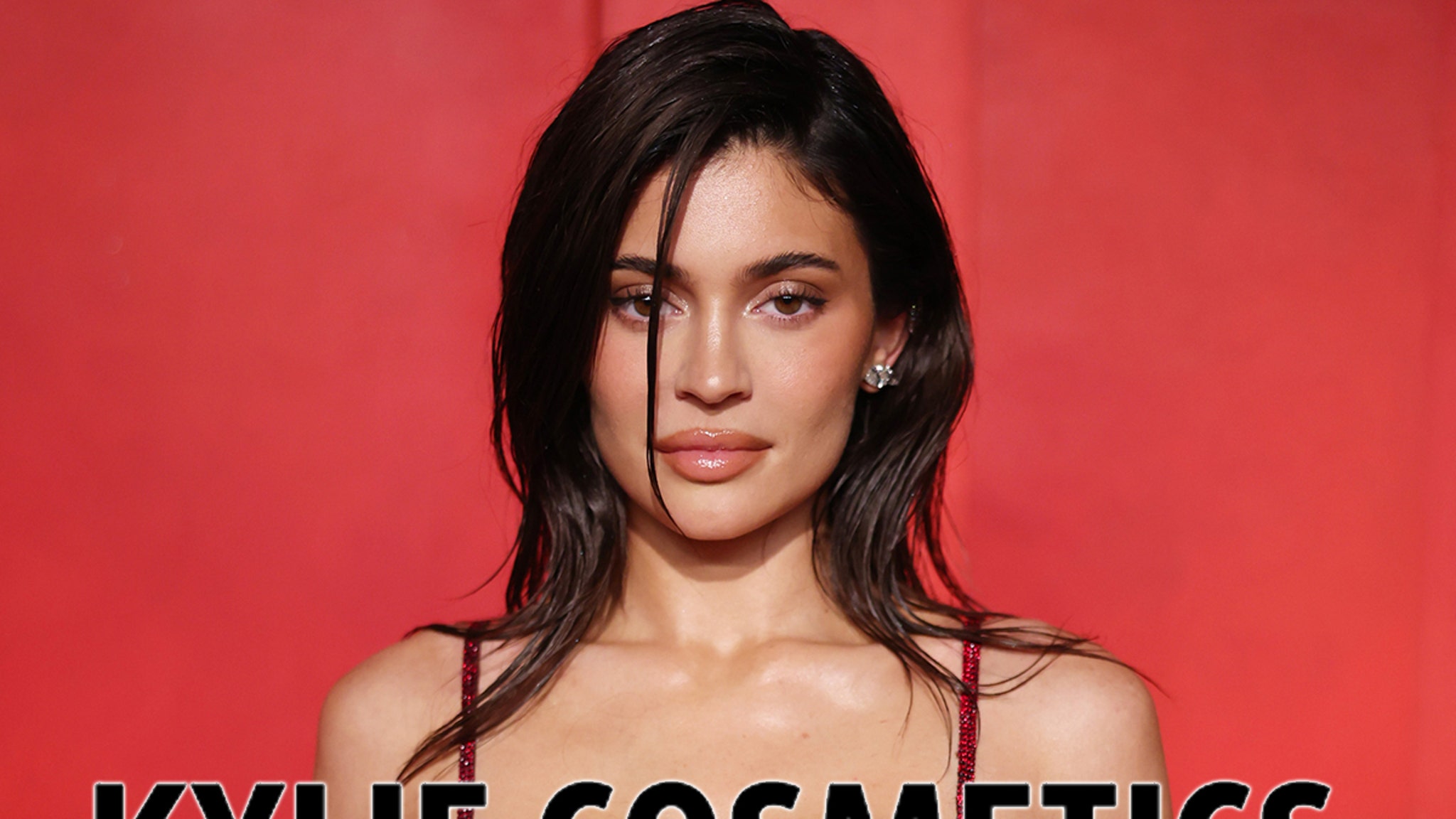 Kylie Jenner Shows Off Cleavage in Tight Leather