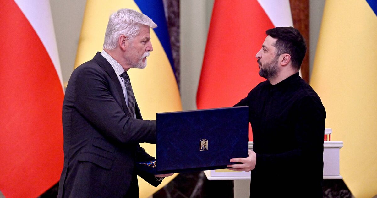 Ukrainian delegation arrives in US for peace talks | Political News