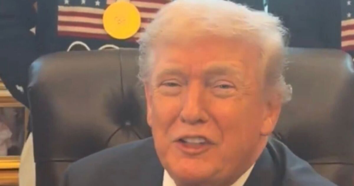 Fox News fans slam President Trumps fake | TV Shows