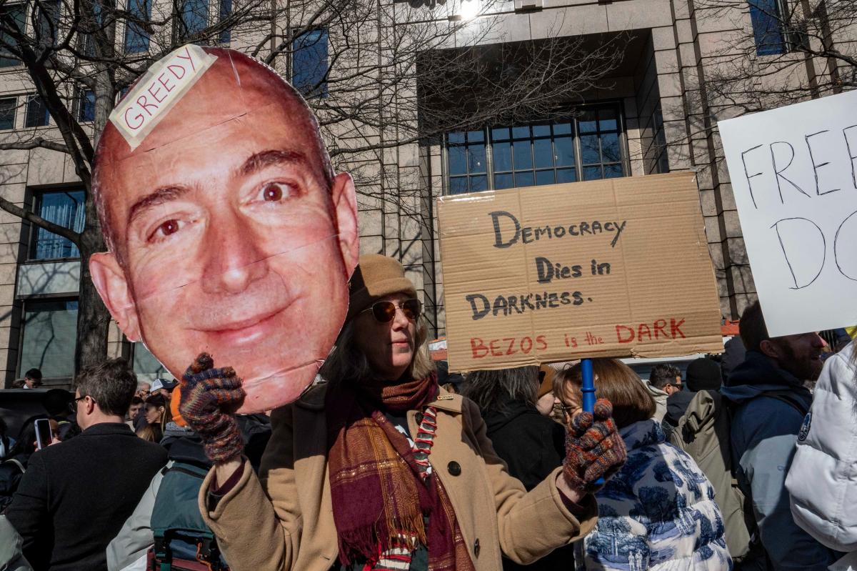 Washington Post losses soared past $100M in 2025, | Gossip Wire