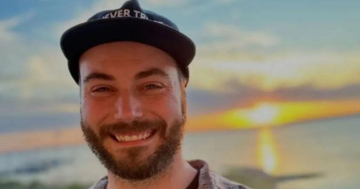 Beloved country icon, 32, killed in horror freak | Music News