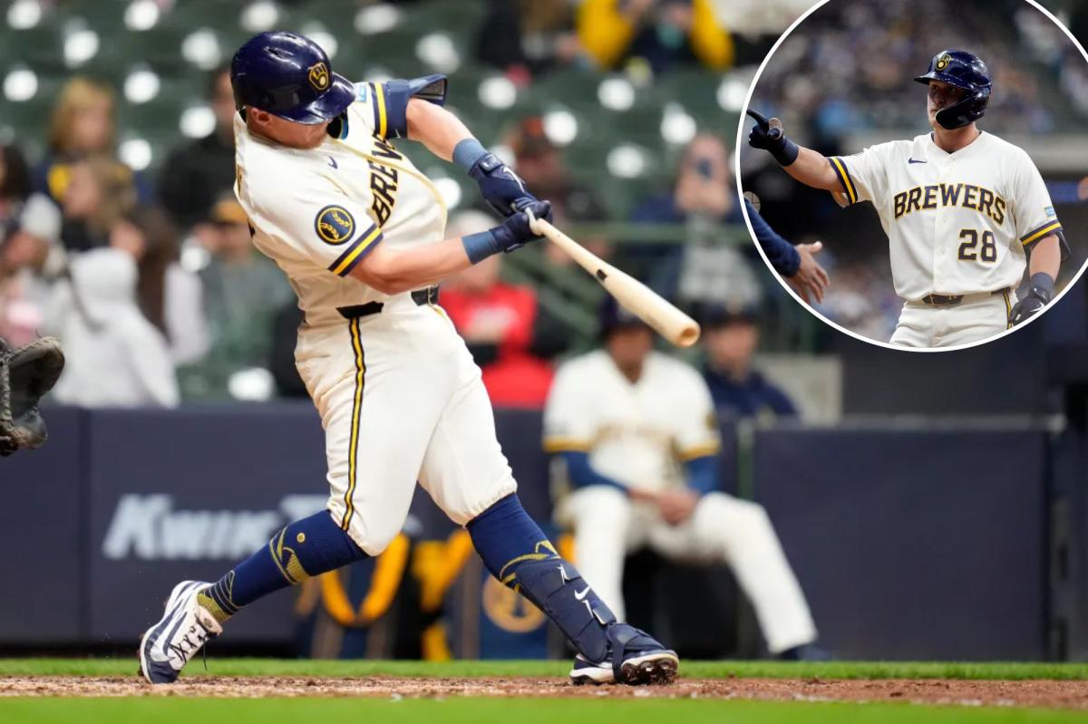 Brewers Andrew Vaughn set to undergo hamate bone | Sports News