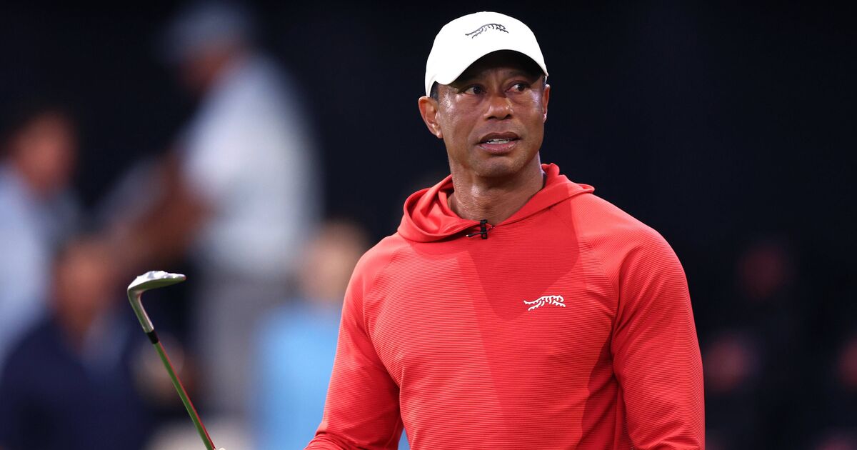 ESPN star halts SportsCenter for breaking Tiger | Golf News