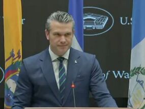 Fox News halted as fans mock Secretary of War's | Latest US News