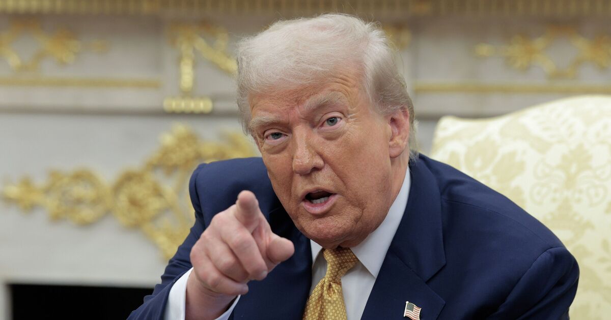 Fox News halted as Trump takes another swipe at | UK News