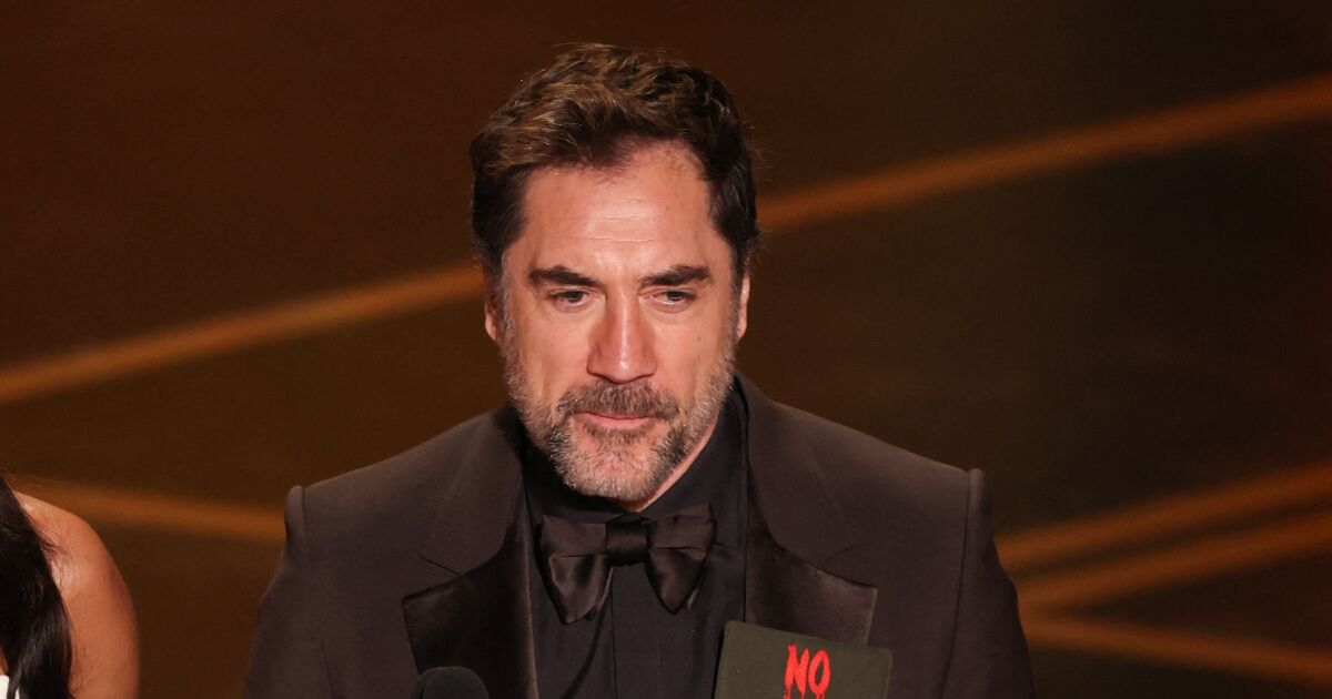 Oscars grind to a halt as Javier Bardem hijacks | TV Shows