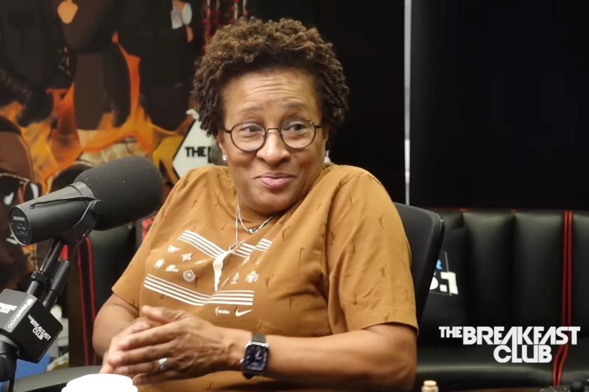 Wanda Sykes calls on fellow comedians to not be | Gossip Wire