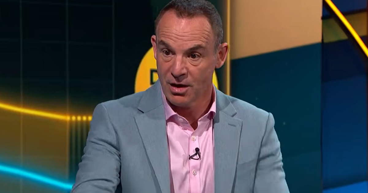 Martin Lewis warns Nationwide customers check £100 | UK News