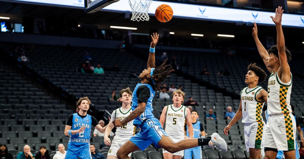 Sylmar defense struggles in Division V state loss