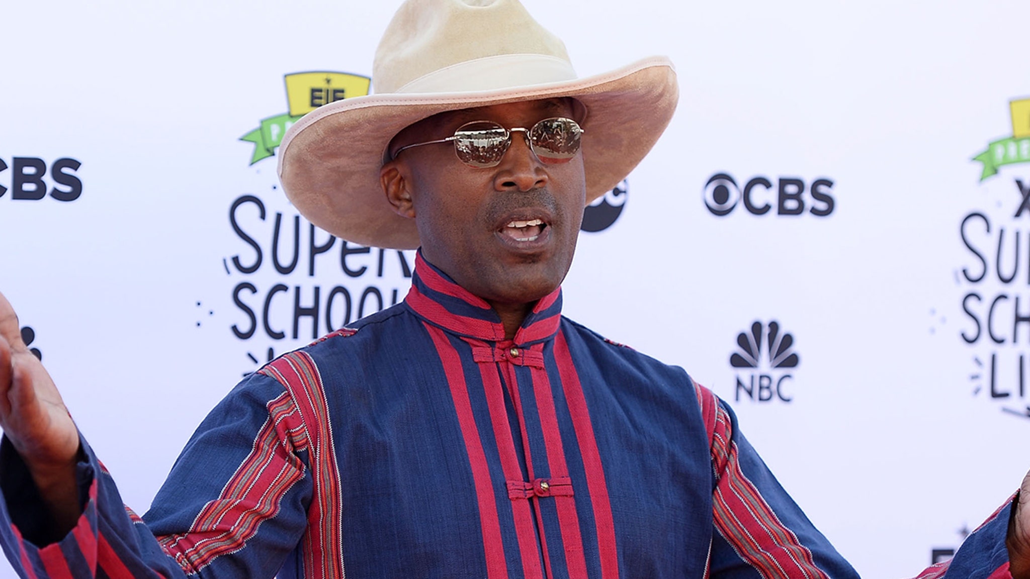 Tony! Toni! Toné! Singer D'Wayne