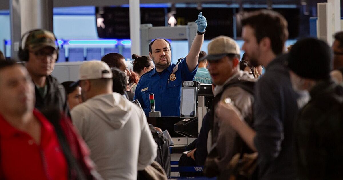 TSA workers learn when they will start receiving