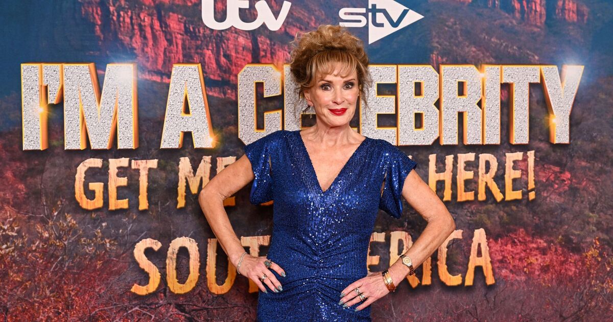 Coronation Street's Beverley Callard shares huge cancer | UK News