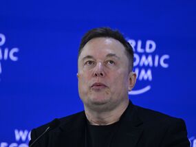 Elon Musk buys a fifth of his own | Elon Musk News