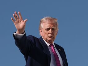 Fox News fans turn on Donald Trump after 7-word Iran | Latest US News
