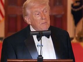 Fox News halted as Donald Trump defends $400 million | Latest US News