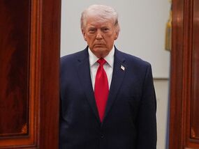 Fox News halts show as Trump reveals how much time is | Latest US News