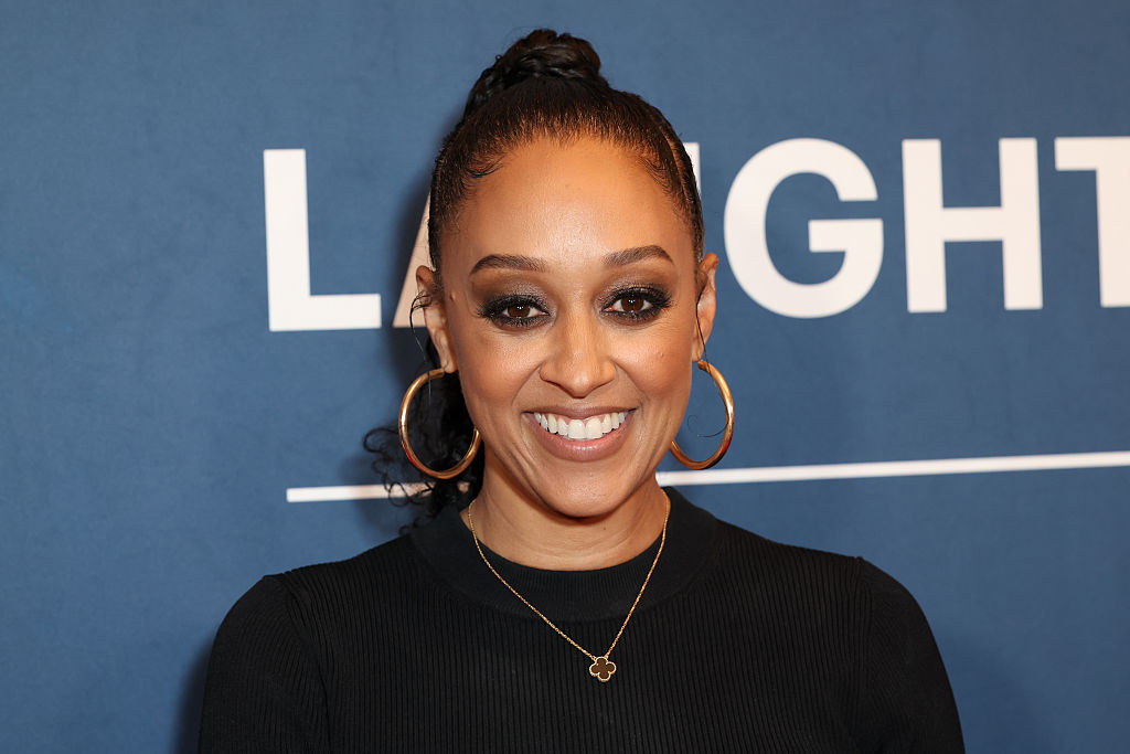 Good For Our Sister, Sister! Tia Mowry Spotted | Gossip Wire