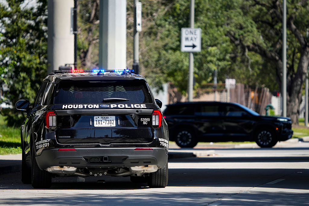 Ineptitude With A Badge: Black Houston Woman Held | Gossip Wire