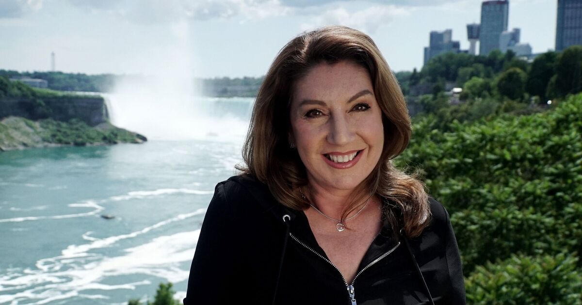 Jane McDonald fans must watch 'spectacular' travel | UK News