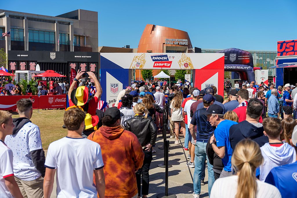 Jim Beam Fuels Fans Ahead Of World Cup With ATL | Gossip Wire