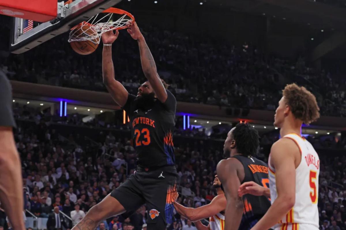 Knicks Mitchell Robinson makes impact on both | Sports News