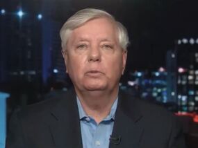 MAGA crony dubbed a ‘groveling fool’ as he begs Fox | Latest US News