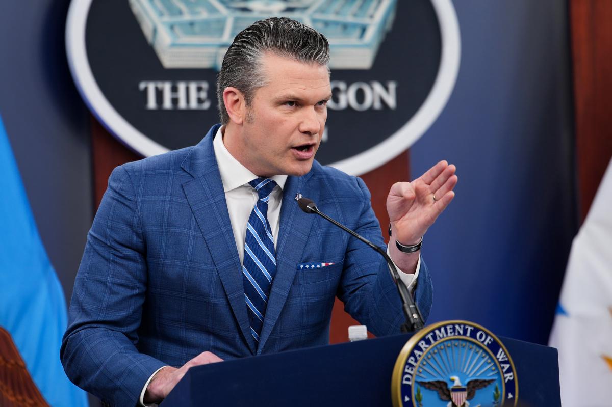 Pete Hegseth scolds reporter who interrupted him | Gossip Wire