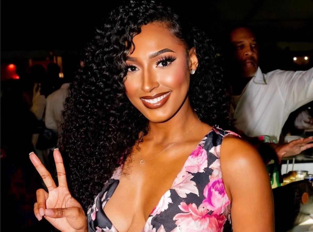 Queens Of Spring! A Gallery Of Sun-Kissed Stunners | Gossip Wire