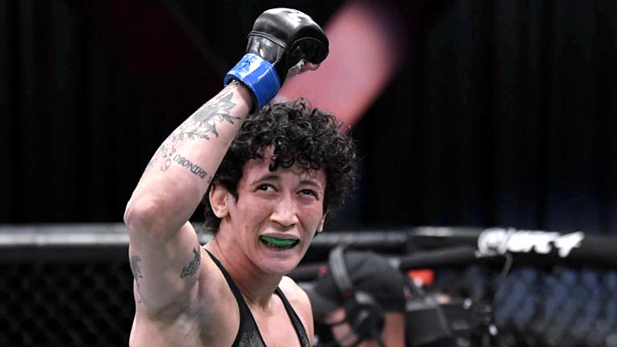 Virna Jandiroba decisions Tabatha Ricci in UFC