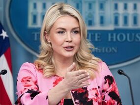 Fox News fans accuse Karoline Leavitt of | Latest US News