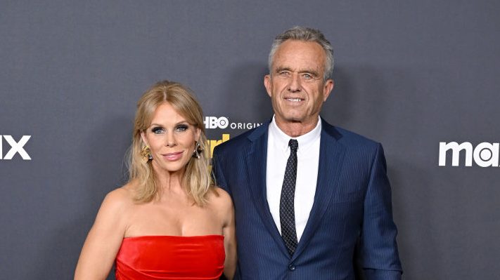 RFK Jr.’s Wife: Meet Cheryl Hines & Robert’s | Gossip Wire