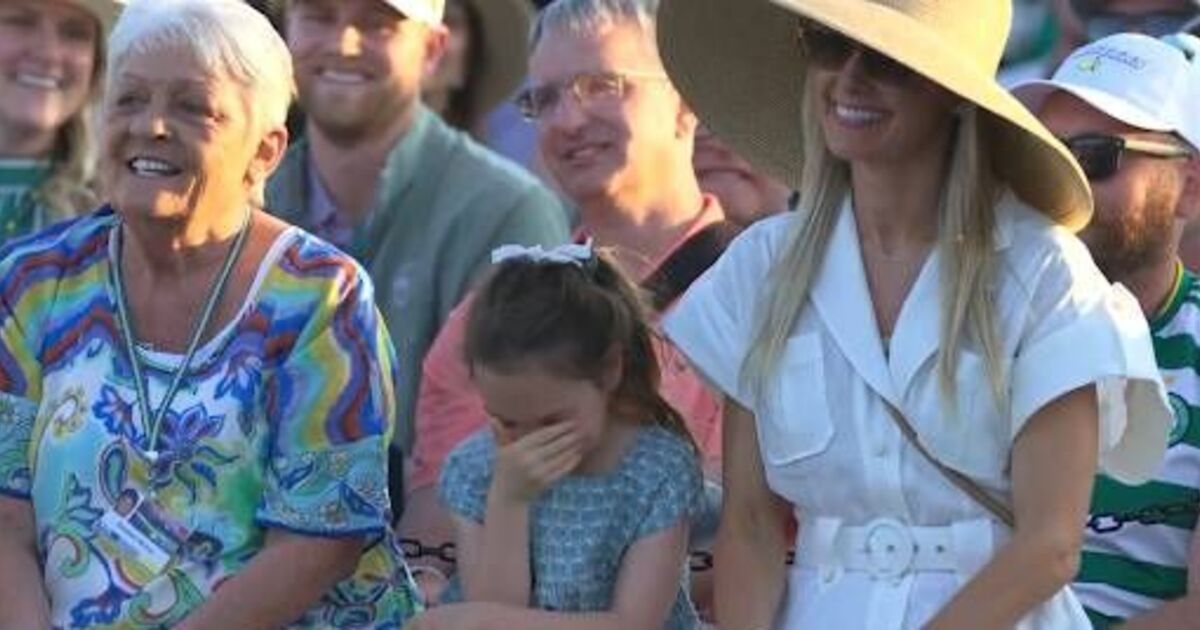 Rory McIlroys daughter Poppy has head in hands | Golf News