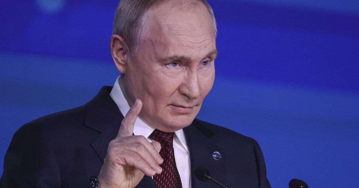 Russian state TV issues chilling nuclear threat to | Political News