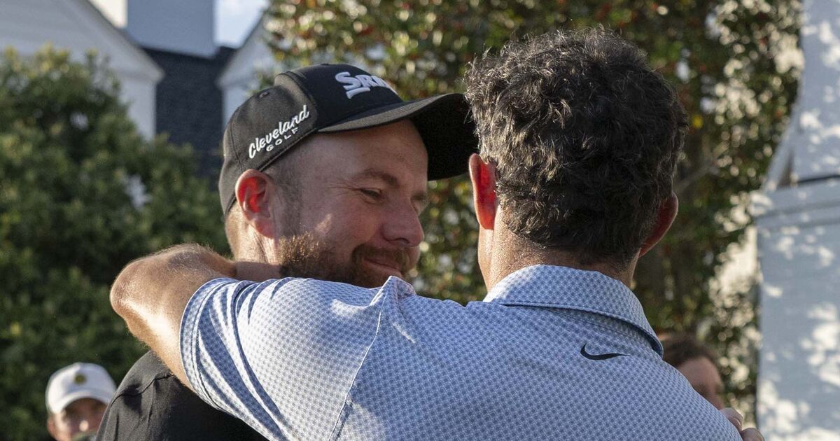 Shane Lowry made gesture to Rory McIlroy after | Golf News