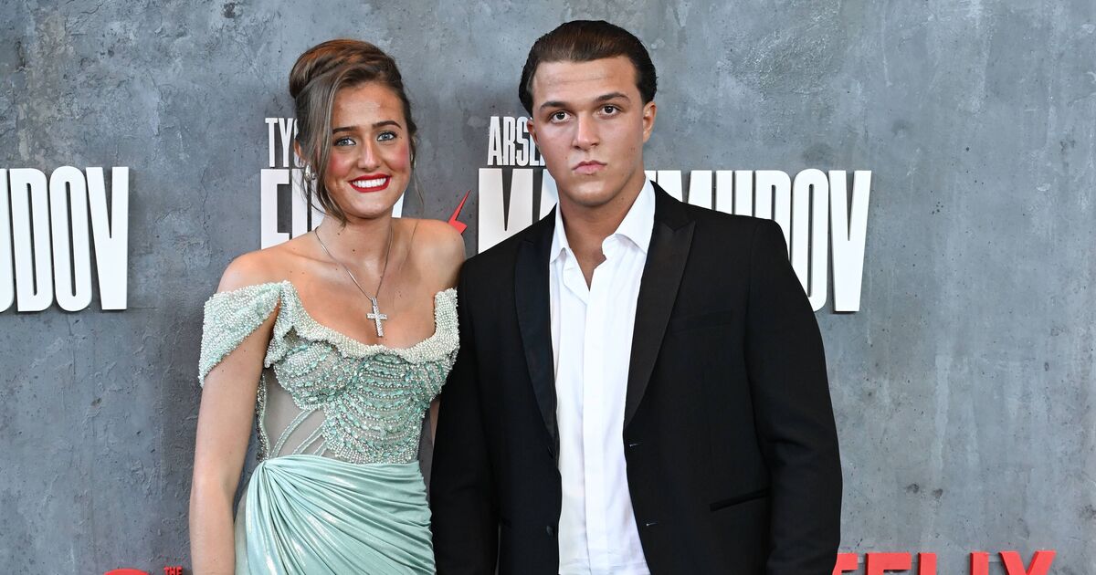 Tyson Furys daughter Venezuela, 16, attends fight | Boxing News