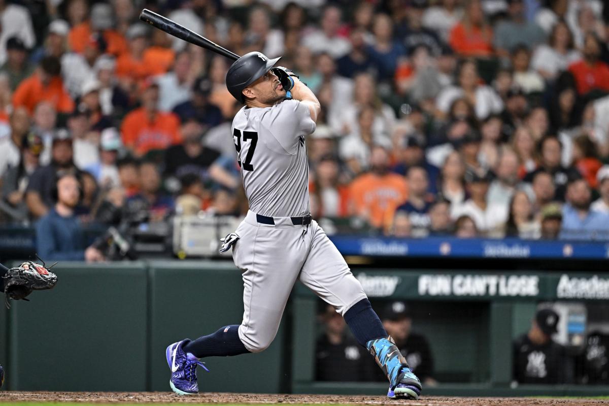 Yankees Giancarlo Stanton hitting IL with | Sports News