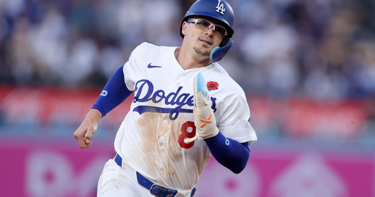 Dodgers ride Kiké Hernández’s return,