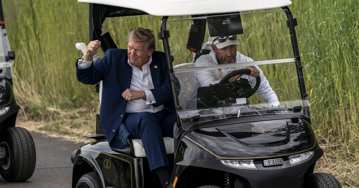 Donald Trump shows true colors as LIV Golf star | Golf News