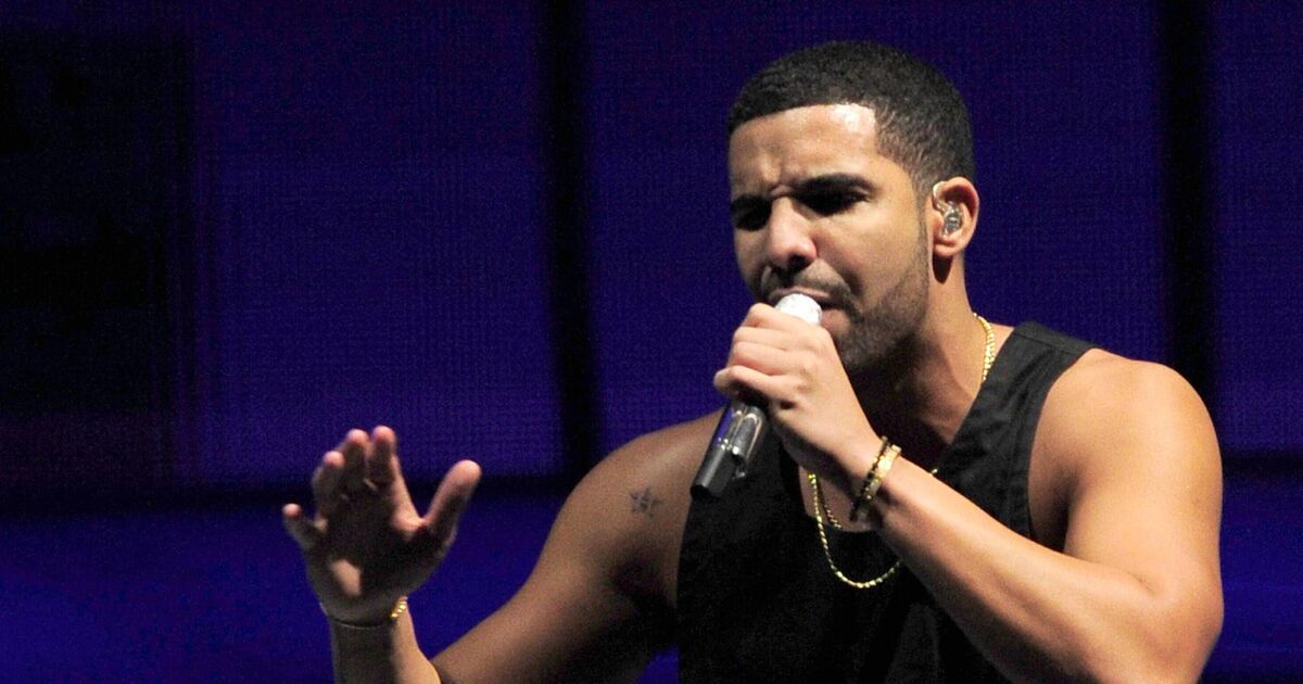 Drake drops 3 albums and takes shots at Kendrick Lamar | Music News