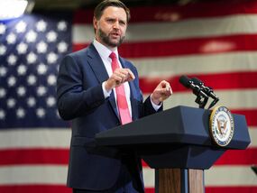 Fox News halted for JD Vance speech as he attempts to | Latest US News