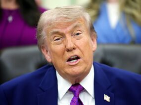 Fox News viewers turn on Donald Trump after | Latest US News