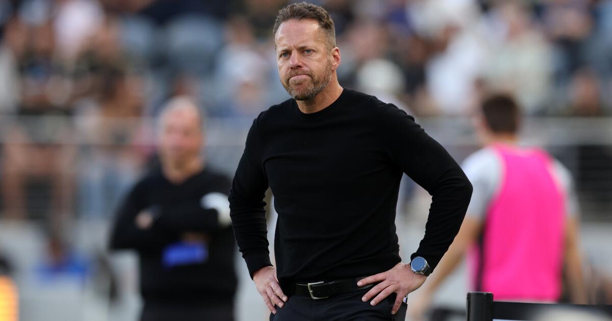 LAFC's Marc Dos Santos to restore attacking