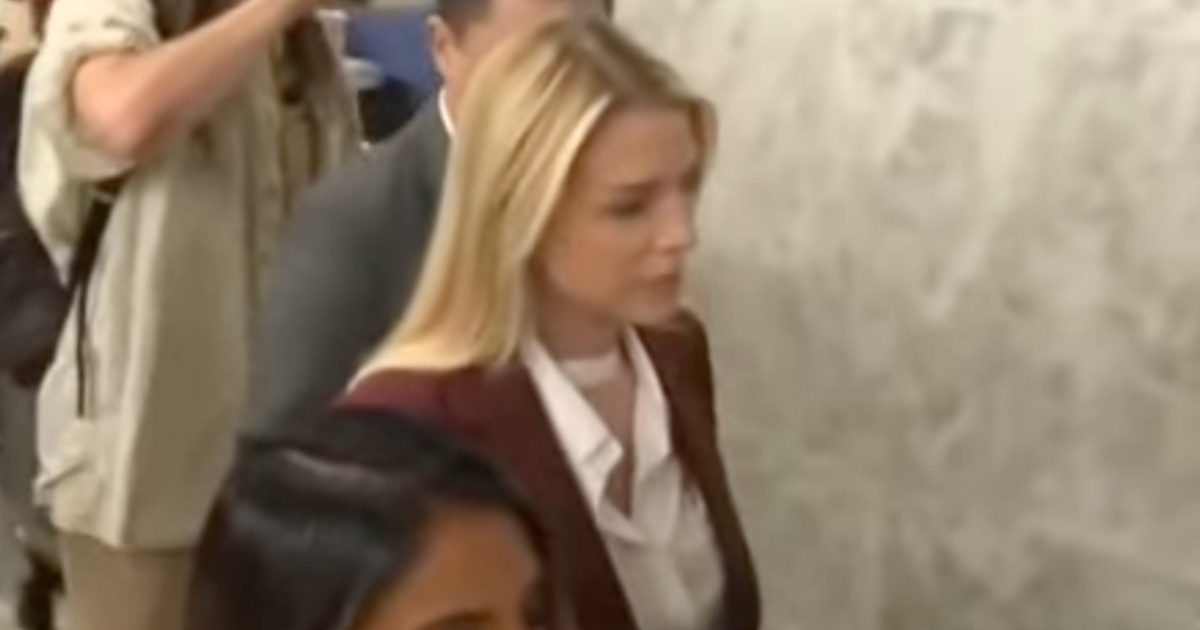 Pam Bondi enters Epstein hearing with bandaged | Political News