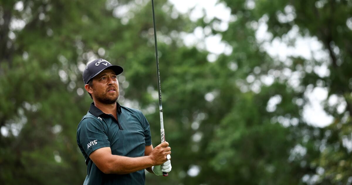 Schauffele has perfect response to wayward shot at | Golf News