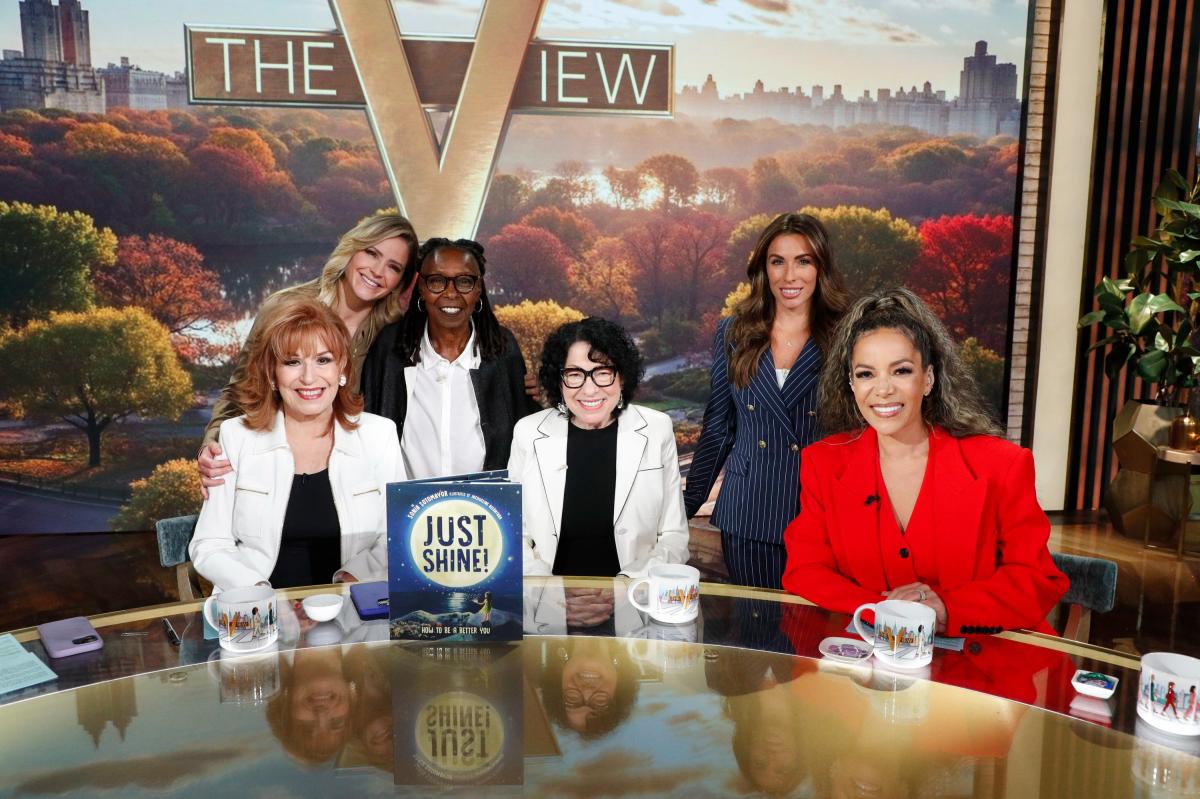 'The View' co-host Joy Behar announces brief | Gossip Wire