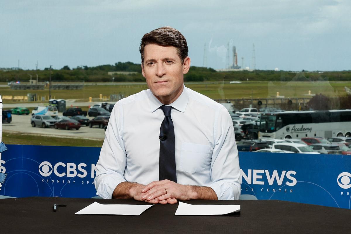 Tony Dokoupil's 'CBS Evening News' ekes out 4M | Gossip Wire