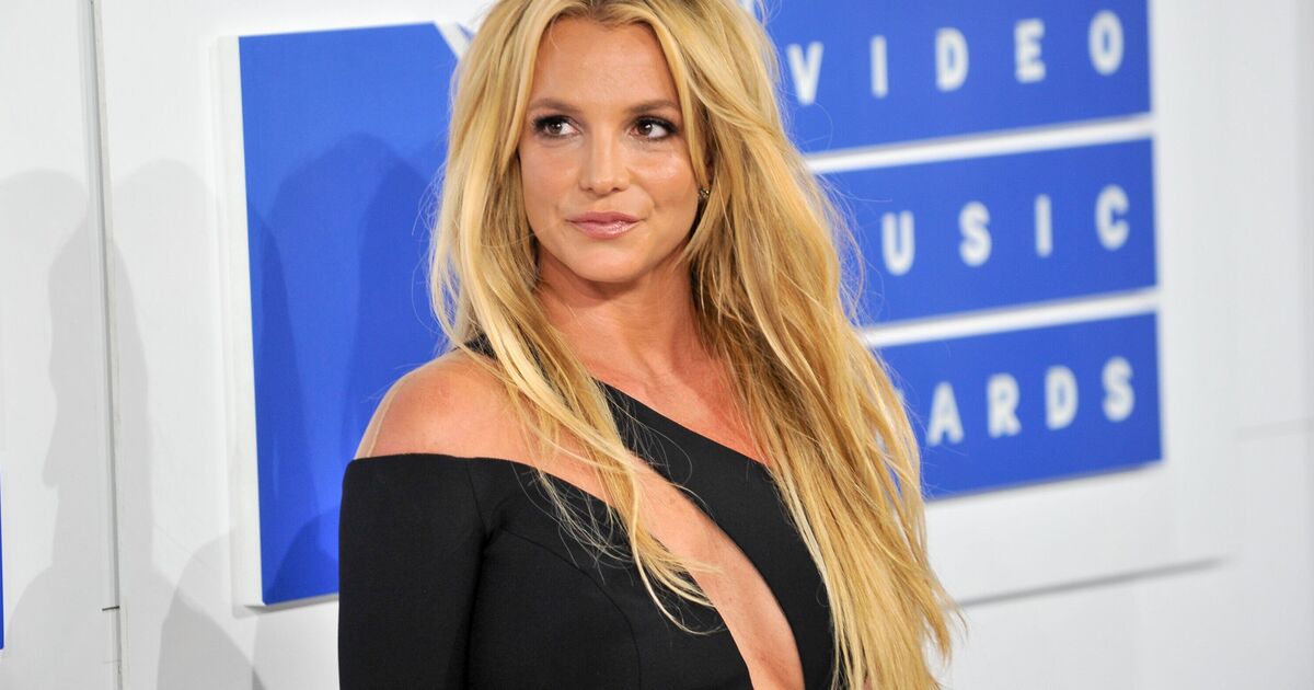 Britney Spears charged with driving under the influence | UK News