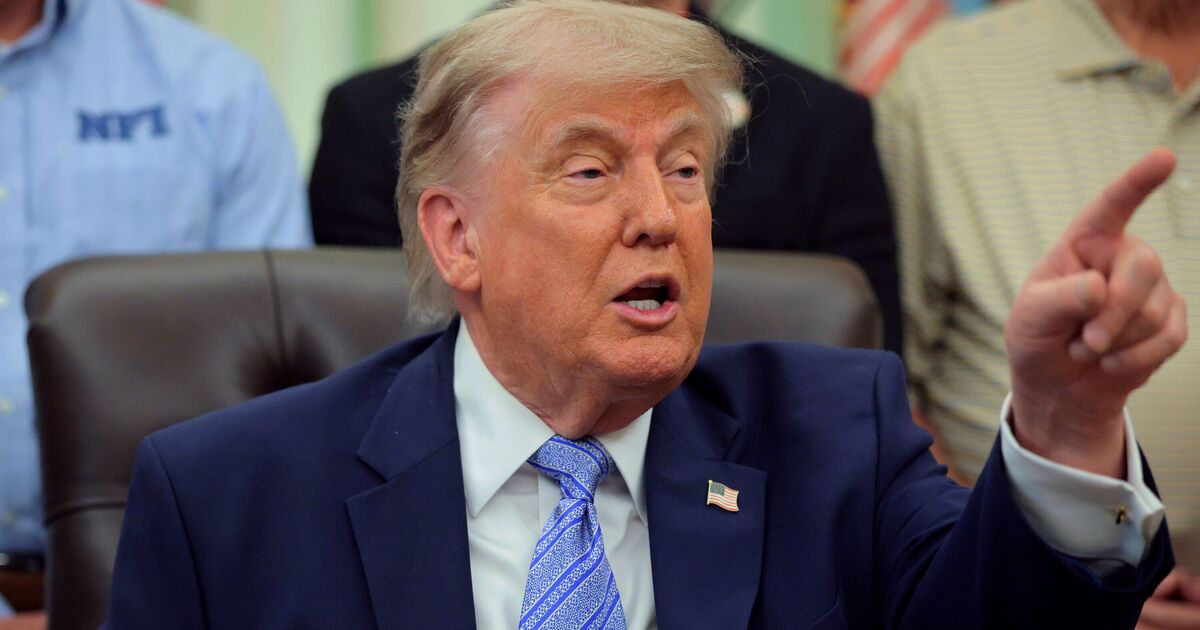 Fox News fans fume 'that's baloney' over Trump | TV Shows