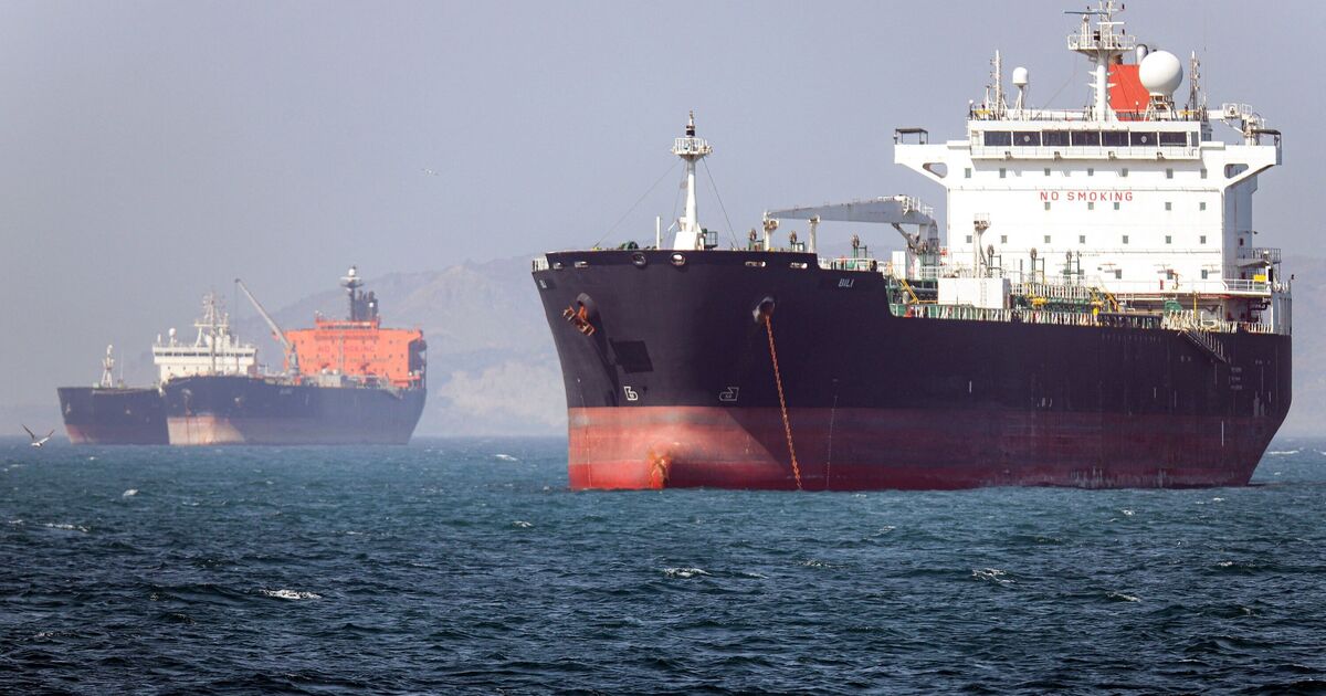 Iran threatens decisive blow as Tehran brands | Political News